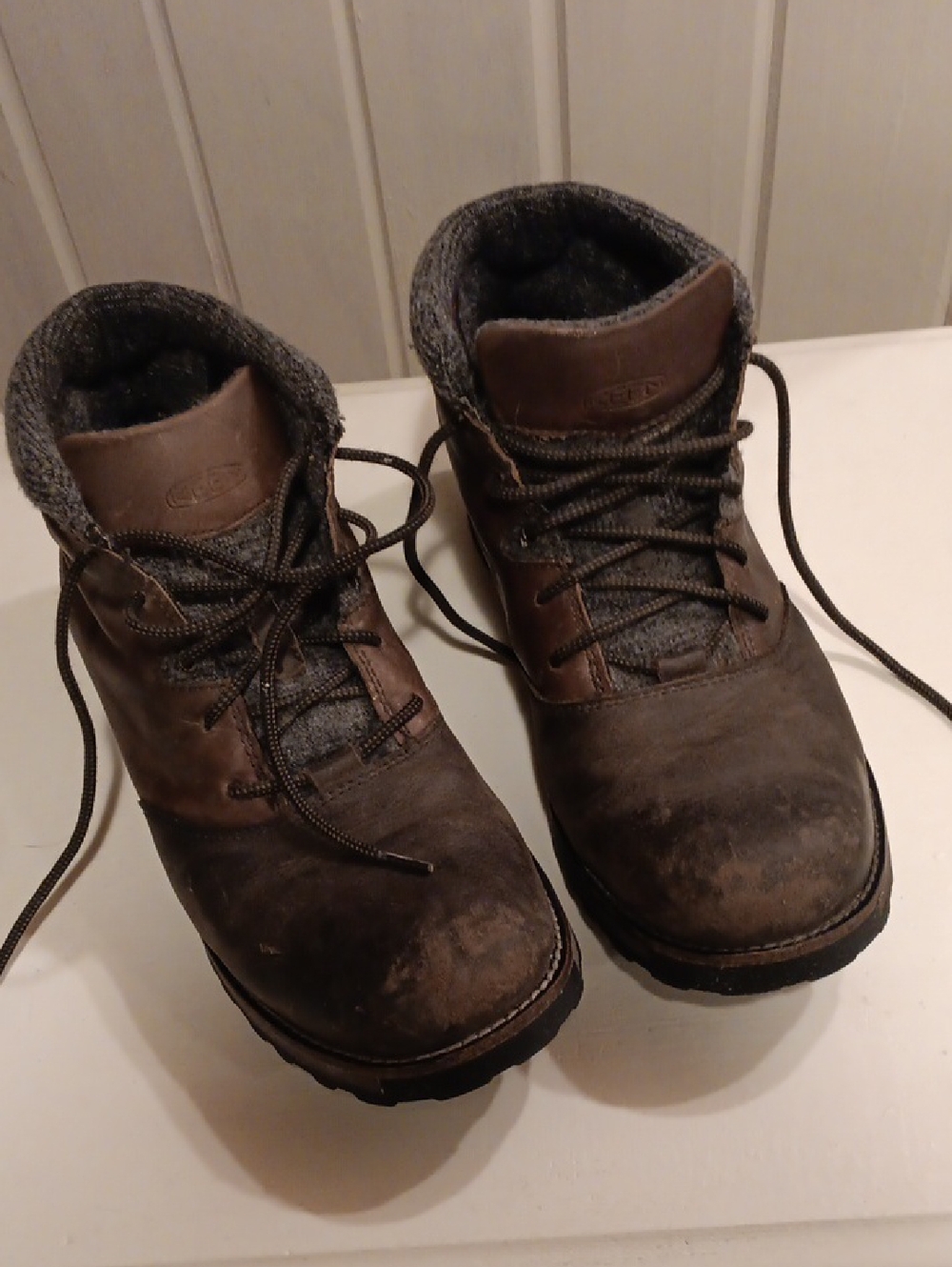 KEEN men's sz 12 Insulated 100g Brown Leather Lace-Up Hiking Boots NO Inliner.